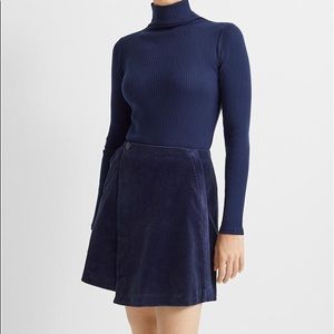 Club Monaco Navy Corduroy Mini Skirt NWT - Size 2